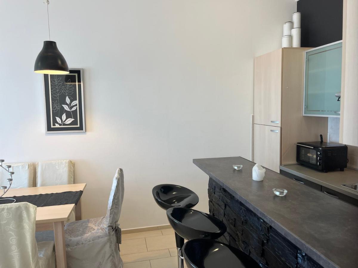Apartman Maja Selce Esterno foto